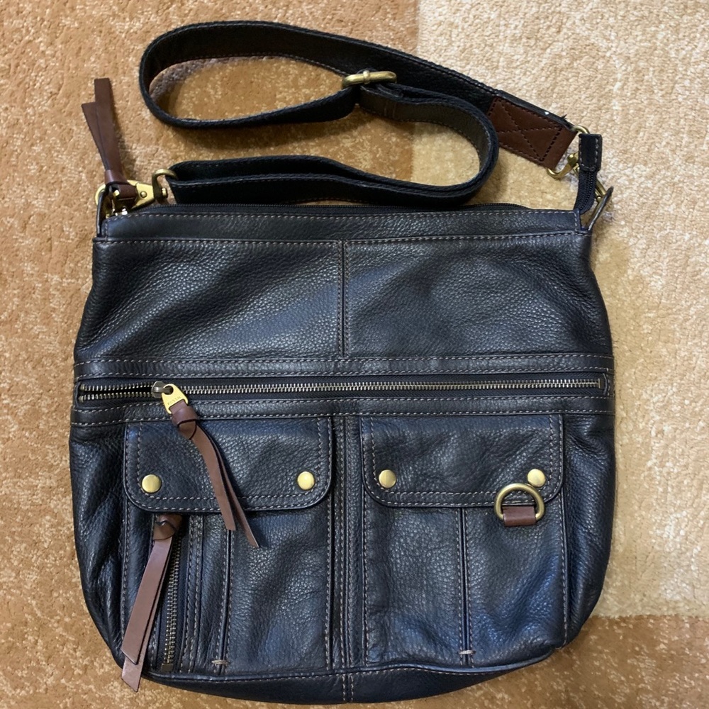 Fossil black leather handbag